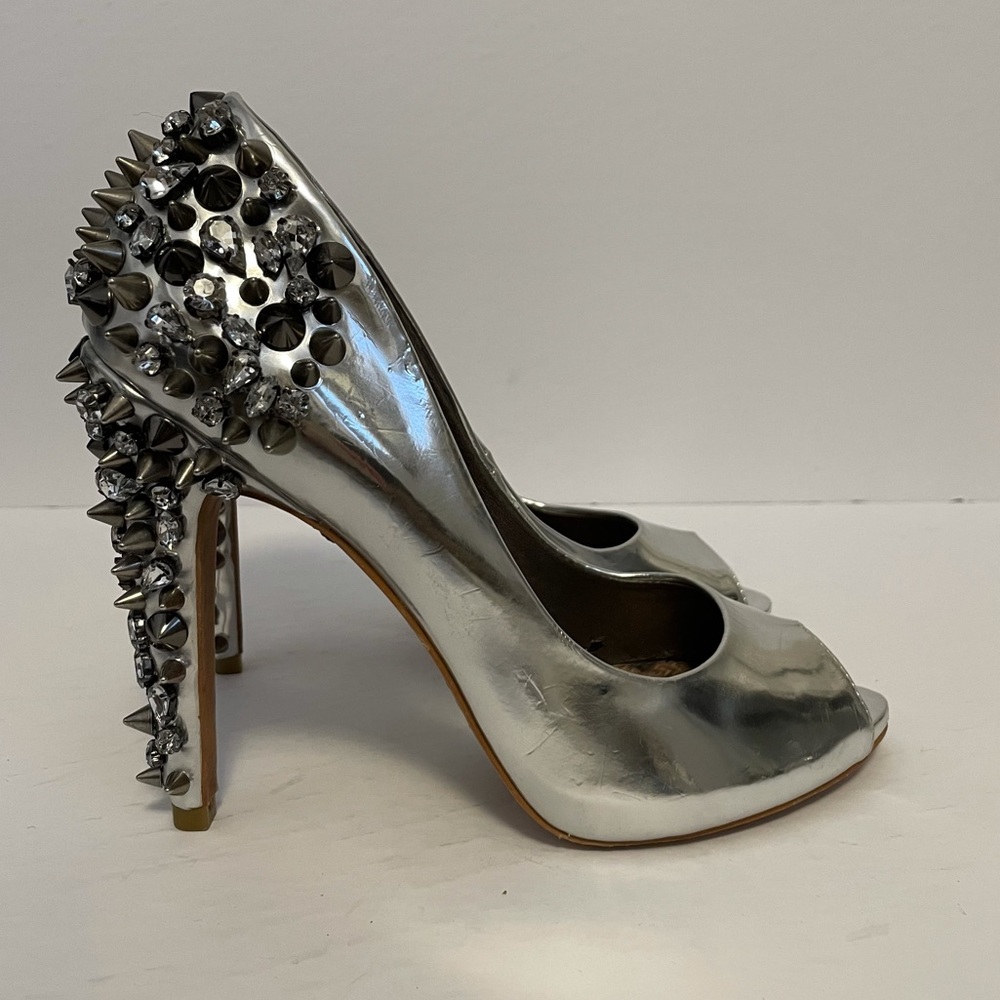 Sam Edelman Lorissa peep toe studded pumps